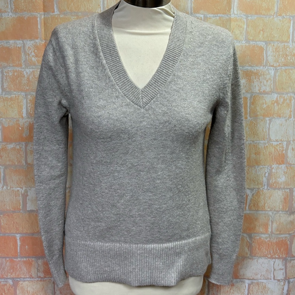 Banana Republic Factory Metallic Gold Shimmer V-Neck‎ Sweater